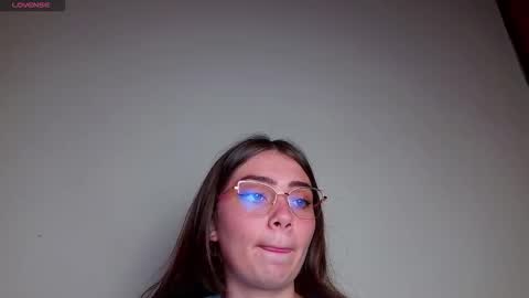 Snapshot of milafyre chatting on October 2025 01:10:01 PM valery online show from October 2025 01:10:01 PM