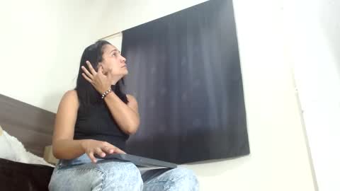 mila online show from January 2025 10:14:02 AM