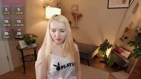 Snapshot of milana__key chatting on November 2025 09:24:02 PM Milana online show from November 2025 09:24:02 PM