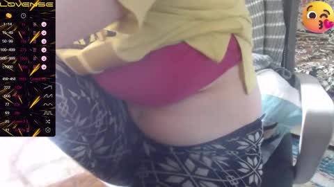 Luna-- link in bio online show from September 2025 11:00:01 AM