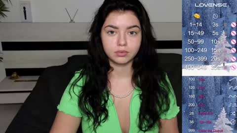 Snapshot of milania_hot_foxy chatting on December 2024 05:04:01 PM Mila online show from December 2024 05:04:01 PM