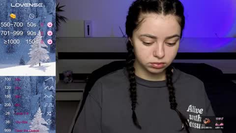 Snapshot of milania_hot_foxy chatting on January 2025 12:10:01 PM Mila online show from January 2025 12:10:01 PM