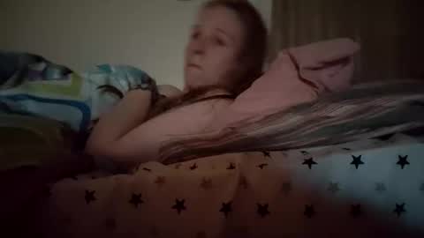 Mila online show from October 2025 05:51:02 AM