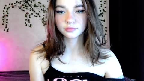 Mila 3 online show from December 2024 02:13:02 PM