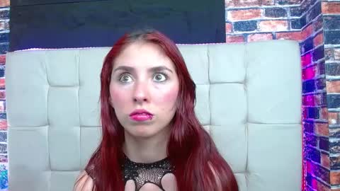 Ana online show from October 2025 08:39:01 PM