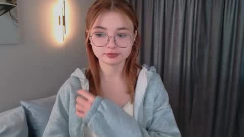 Snapshot of mildred_nelson_ chatting on October 2025 06:02:02 AM Maria online show from October 2025 06:02:02 AM