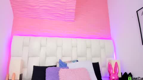 Snapshot of mile_loucrath chatting on February 2025 11:58:02 PM mile_loucrath online show from February 2025 11:58:02 PM