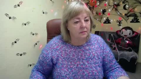 Snapshot of milenawedxy chatting on October 2025 05:19:02 AM Milena online show from October 2025 05:19:02 AM