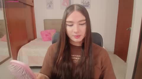 Miley online show from November 2025 02:41:02 PM