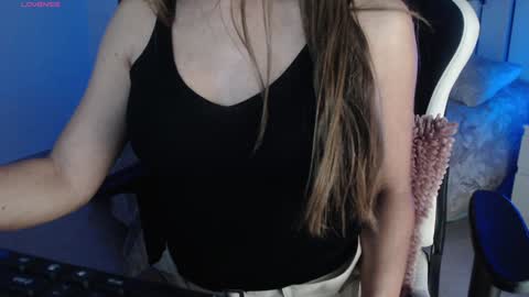 Ines online show from December 2024 09:30:01 AM