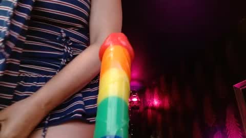 Snapshot of milf_lacey chatting on July 2026 08:52:02 PM Milf Lacey online show from July 2026 08:52:02 PM