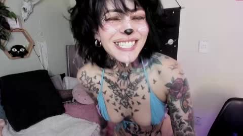 Isabella online show from March 2025 04:07:02 PM