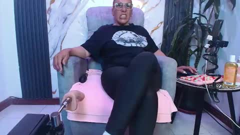  milf sikiu  online show from April 2026 01:29:01 AM