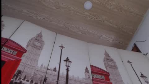 Snapshot of milf_valeria chatting on February 2026 04:00:01 PM Valeria online show from February 2026 04:00:01 PM