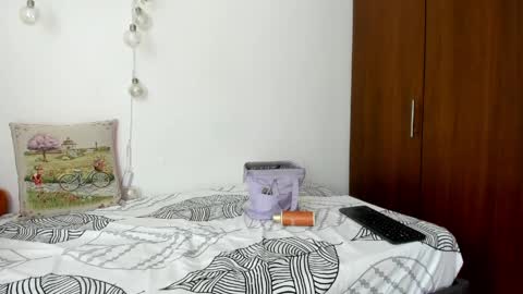 Nakary Bustamante online show from May 2026 07:11:02 PM