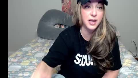 MILF Monee online show from January 2025 06:06:01 PM