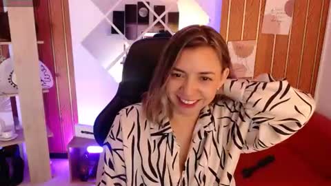Snapshot of milfsecret69 chatting on July 2026 11:14:01 AM Sara online show from July 2026 11:14:01 AM