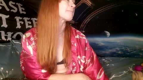 Snapshot of milfymia73 chatting on February 2025 09:27:02 PM Mia online show from February 2025 09:27:02 PM