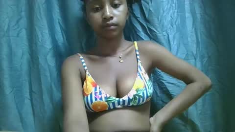 Snapshot of milinasy chatting on March 2026 10:32:01 AM milinasy online show from March 2026 10:32:01 AM