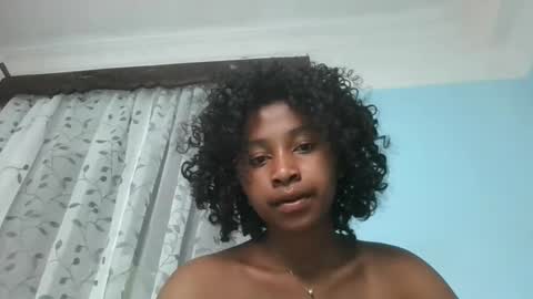 Snapshot of milinasy chatting on May 2026 07:27:01 AM milinasy online show from May 2026 07:27:01 AM