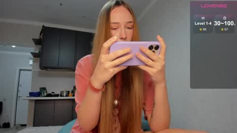MilkaLiza online show from May 2026 07:52:02 PM