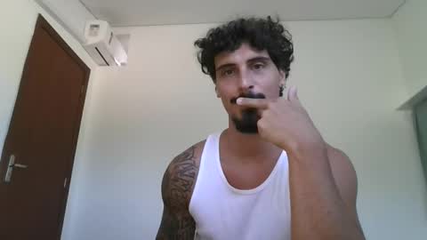 Snapshot of milkoffee chatting on February 2026 01:10:01 PM milkoffee online show from February 2026 01:10:01 PM