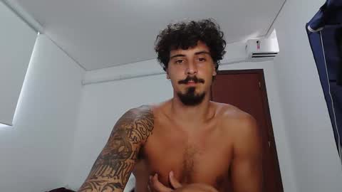 Snapshot of milkoffee chatting on February 2026 03:49:02 PM milkoffee online show from February 2026 03:49:02 PM