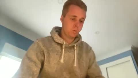 Milkplease online show from December 2025 04:30:02 AM