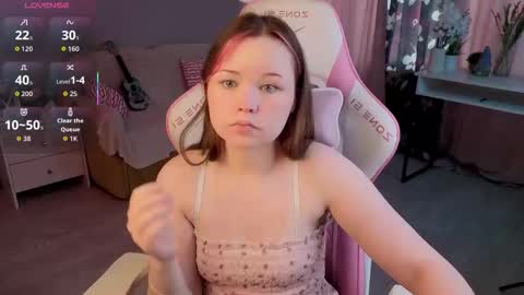 Snapshot of milky_basement chatting on October 2025 07:39:01 AM milky_basement online show from October 2025 07:39:01 AM