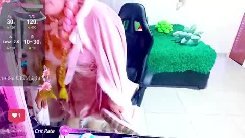 Snapshot of milkysakura chatting on December 2024 06:28:01 AM Abby Lilia online show from December 2024 06:28:01 AM