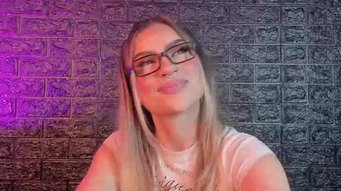 VALKA online show from October 2025 12:47:01 PM
