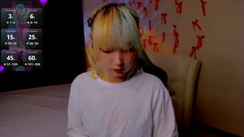 Snapshot of milla_waves chatting on May 2026 01:21:02 PM Milla or just Mi online show from May 2026 01:21:02 PM