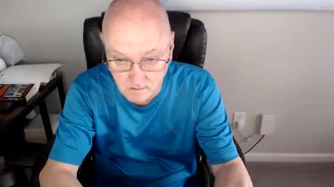 Snapshot of millenium0129 chatting on June 2026 11:08:01 PM millenium0129 online show from June 2026 11:08:01 PM
