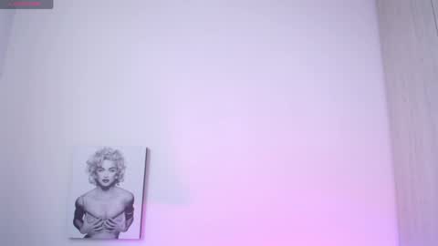 Snapshot of millie_bobby_ chatting on May 2026 06:25:01 PM Millie Bobby online show from May 2026 06:25:01 PM