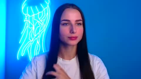 Milly online show from September 2025 11:04:02 AM