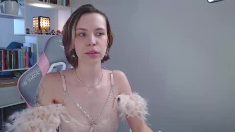 Milly online show from February 2025 06:33:01 AM