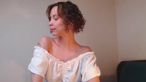 Milly online show from October 2025 07:50:01 AM