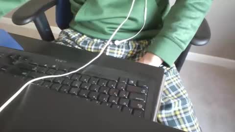 milwaukeebadger24 online show from December 2025 03:18:02 PM