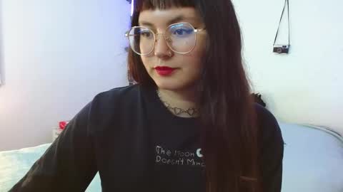 Snapshot of mily_baker chatting on December 2024 01:05:01 AM mily_baker online show from December 2024 01:05:01 AM