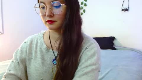 Snapshot of mily_baker chatting on January 2025 10:30:02 PM mily_baker online show from January 2025 10:30:02 PM