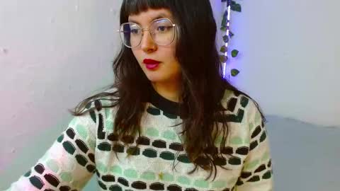 Snapshot of mily_baker chatting on January 2025 09:44:02 PM mily_baker online show from January 2025 09:44:02 PM