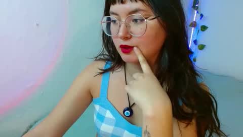 Snapshot of mily_baker chatting on February 2025 06:07:01 PM mily_baker online show from February 2025 06:07:01 PM