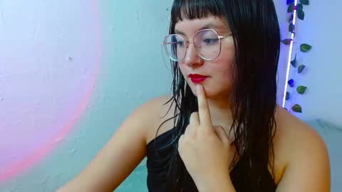 Snapshot of mily_baker chatting on February 2025 06:27:02 PM mily_baker online show from February 2025 06:27:02 PM