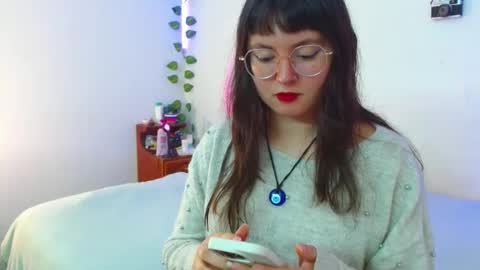 Snapshot of mily_baker chatting on February 2025 09:31:01 PM mily_baker online show from February 2025 09:31:01 PM