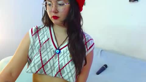 Snapshot of mily_baker chatting on March 2025 05:39:02 PM mily_baker online show from March 2025 05:39:02 PM