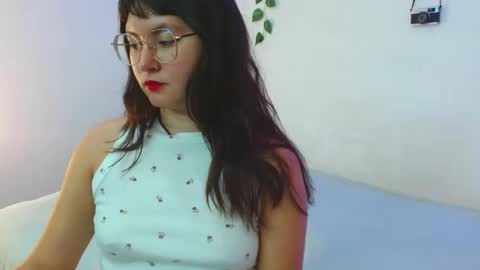 Snapshot of mily_baker chatting on March 2025 07:40:01 PM mily_baker online show from March 2025 07:40:01 PM