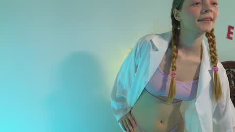 mimichelle online show from December 2024 09:12:01 AM