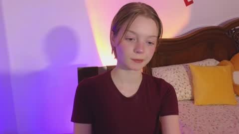 mimichelle online show from January 2025 02:10:01 AM