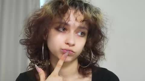  IRIS  online show from October 2025 08:26:02 AM
