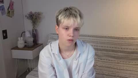 Sonya online show from October 2025 01:35:02 PM